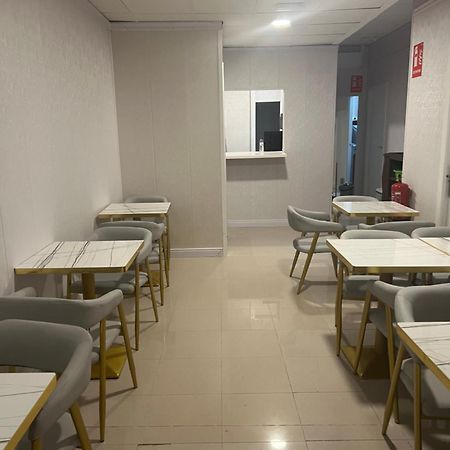 Air Hostel Capsules Airport Gava Bagian luar foto