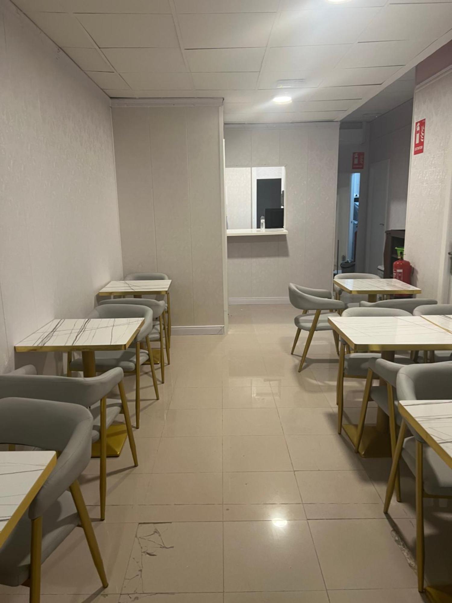 Air Hostel Capsules Airport Gava Bagian luar foto